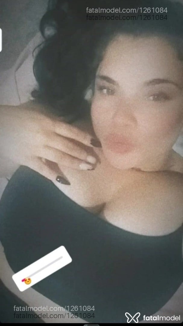 Acompanhante mulher morena (o) de olhos verdes em Alvorada - Jade