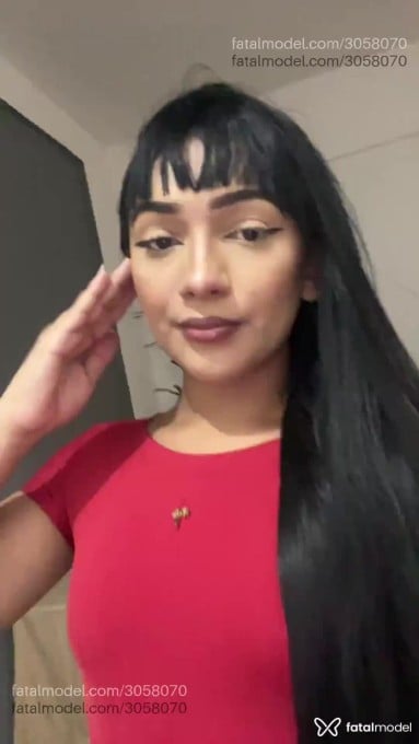 Acompanhante mulher trans morena (o) de olhos castanhos em Brasília Acompanhante mulher trans morena (o) de olhos castanhos em Brasília - Larissa