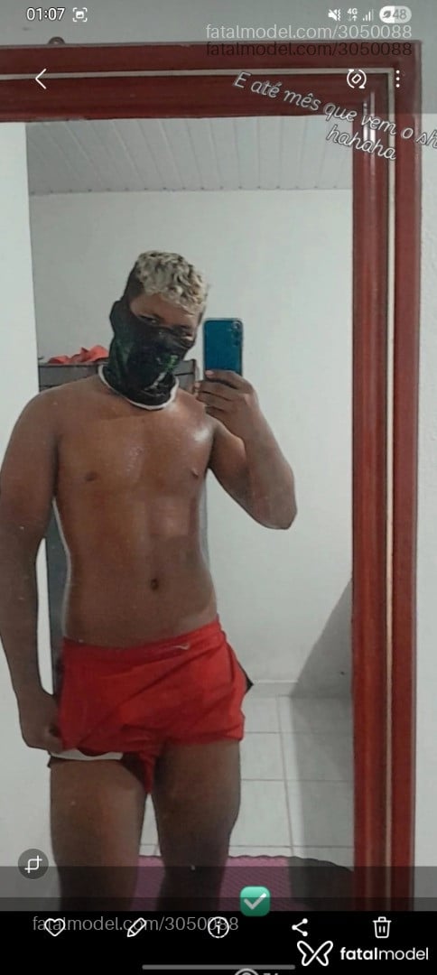 Acompanhante homem morena (o) de olhos pretos em Cáceres Acompanhante homem morena (o) de olhos pretos em Cáceres - Pretinho
