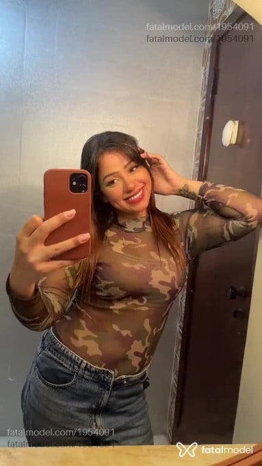 Acompanhante mulher morena (o) de olhos castanhos em Rio de Janeiro Acompanhante mulher morena (o) de olhos castanhos em Rio de Janeiro - Estela