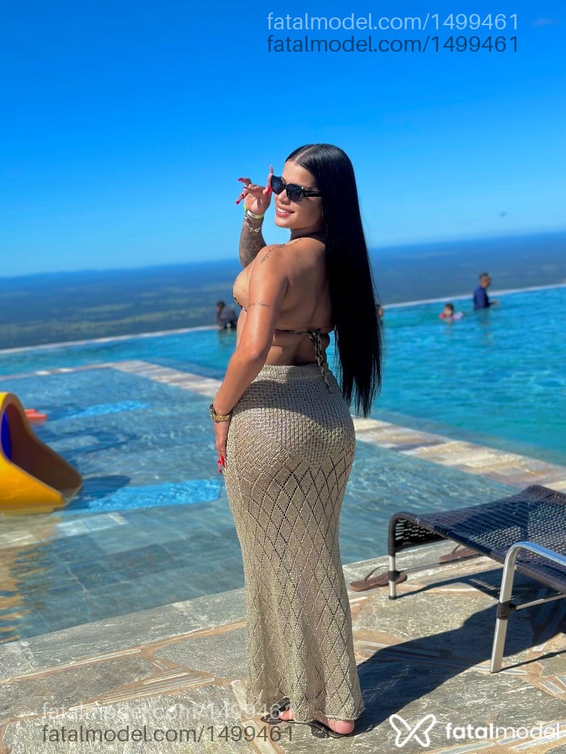Acompanhante mulher morena (o) de olhos pretos em Cuiabá Acompanhante mulher morena (o) de olhos pretos em Cuiabá - Mirella Silva