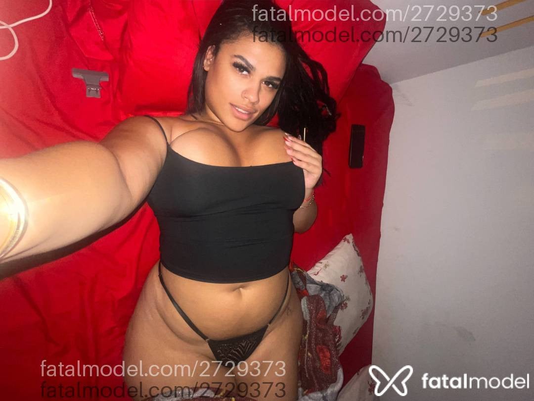 Acompanhante mulher morena (o) de olhos castanhos - Bruna Leal