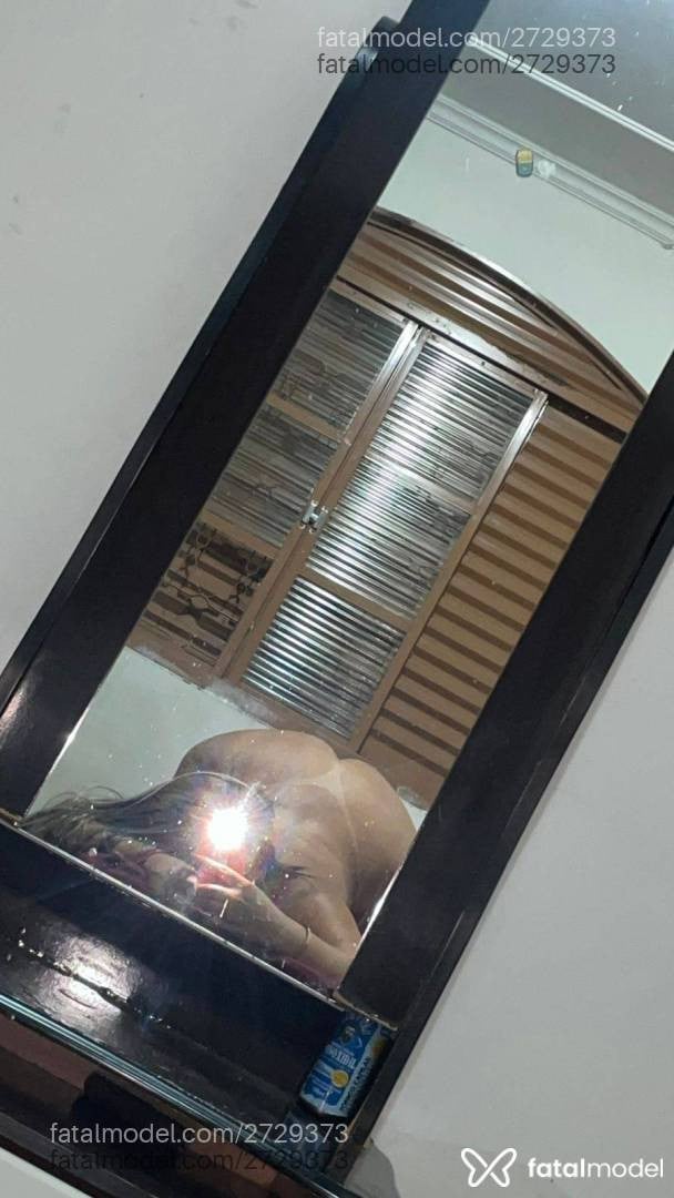 Acompanhante mulher morena (o) de olhos castanhos - Bruna Leal
