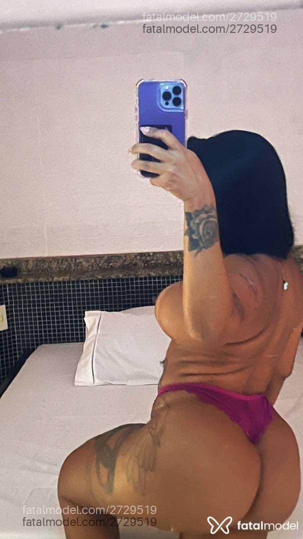 Acompanhante mulher com cabelo castanho de olhos pretos em Viçosa - Suzane