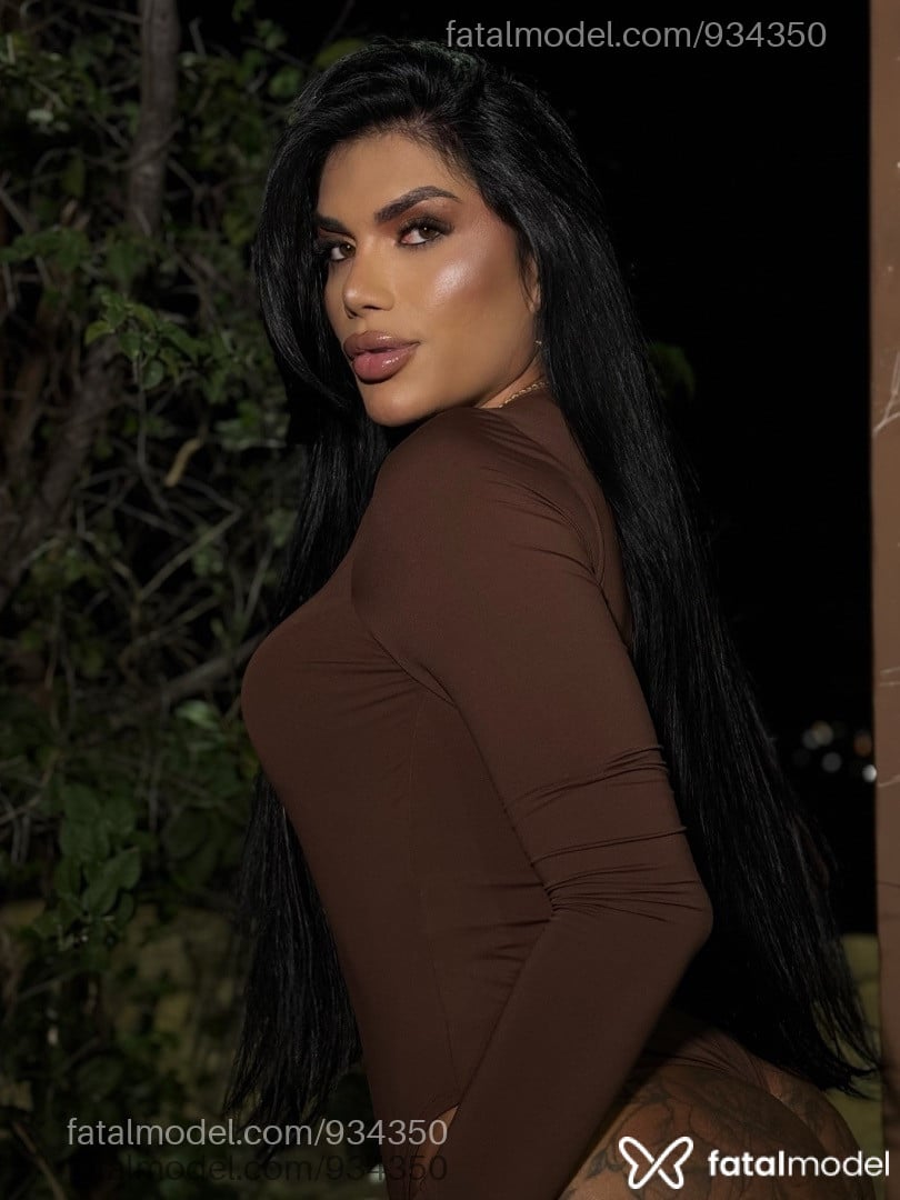 Acompanhante mulher trans morena (o) de olhos mel em Salvador - Jade Doarte