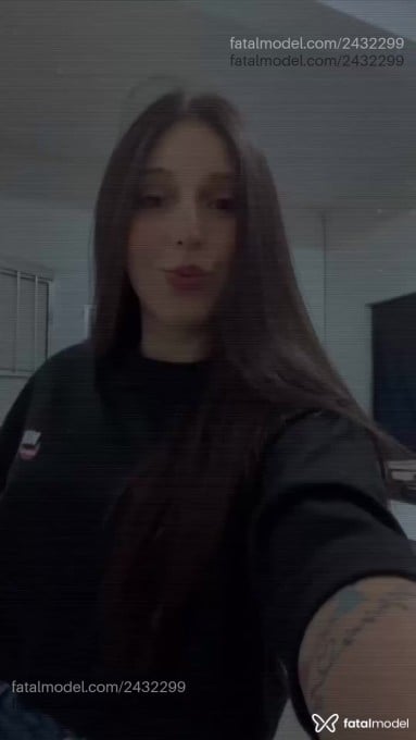 Acompanhante mulher morena (o) de olhos verdes em São Paulo - Talita