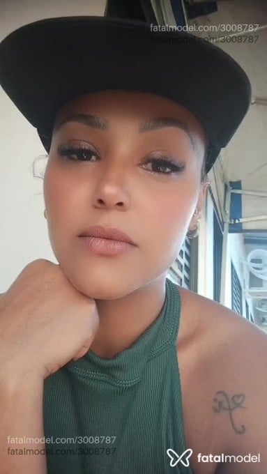 Acompanhante mulher loira (o) de olhos castanhos em Canarana - Carol