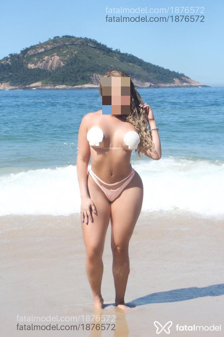 Acompanhante mulher loira (o) de olhos verdes - Maria Eduarda