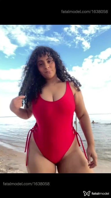 Acompanhante mulher morena (o) de olhos castanhos em Virtual - Lexi
