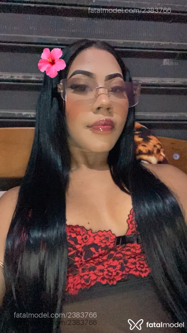 Acompanhante mulher com cabelo castanho de olhos pretos em Belém Acompanhante mulher com cabelo castanho de olhos pretos em Belém - Milly