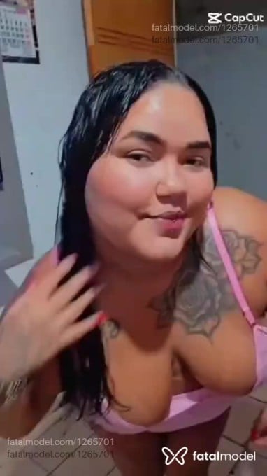 Acompanhante mulher morena (o) de olhos castanhos em São Carlos Acompanhante mulher morena (o) de olhos castanhos em São Carlos - Karininha