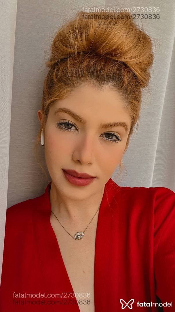Acompanhante mulher ruiva (o) de olhos castanhos em São Paulo - Ariel