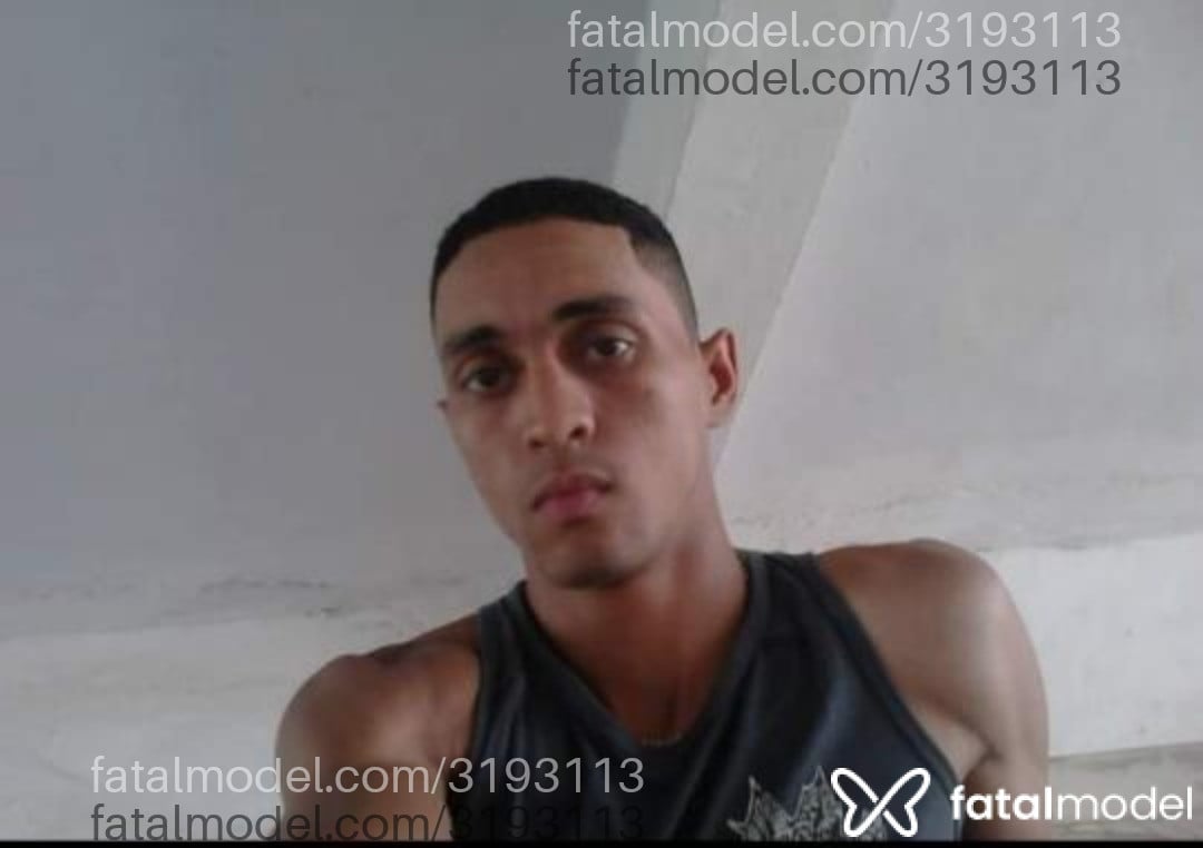 Acompanhante homem morena (o) de olhos castanhos em Rio de Janeiro - Pedro Mendes