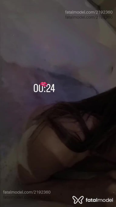 Acompanhante mulher trans com cabelo castanho de olhos castanhos em Belo Horizonte - Gaby