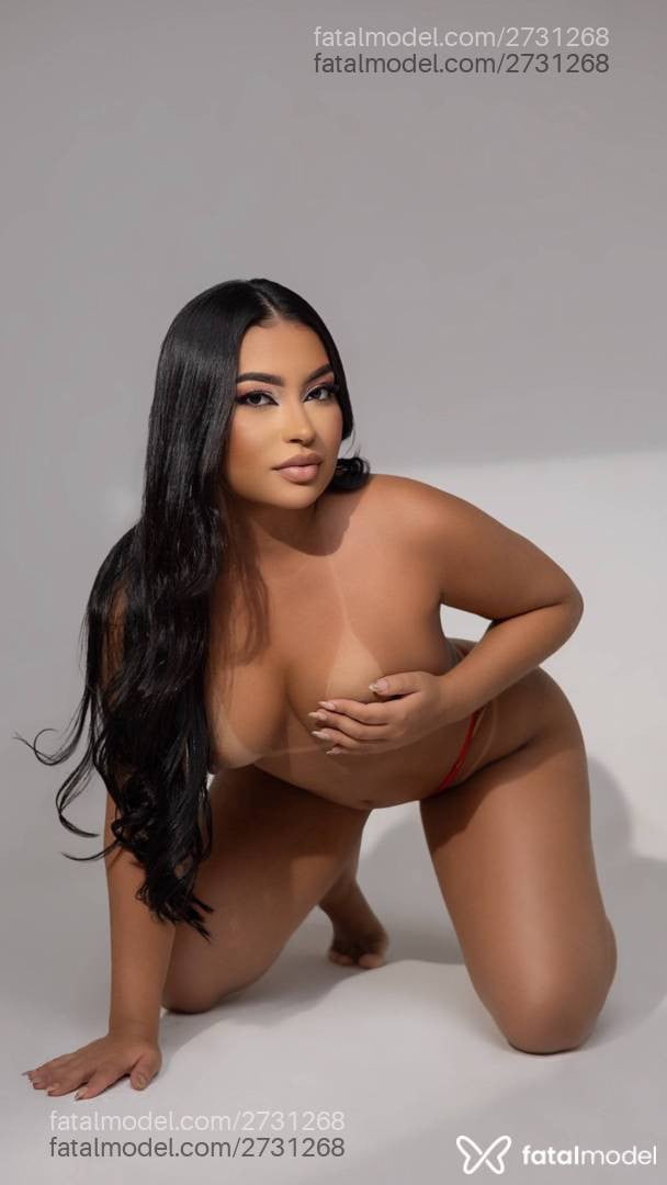 Acompanhante mulher morena (o) de olhos castanhos - Bianca Mello