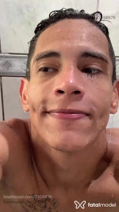 Acompanhante homem morena (o) de olhos pretos em Rio de Janeiro - Tin