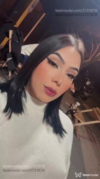 Acompanhante mulher morena (o) de olhos castanhos em Itajaí - Sabrina