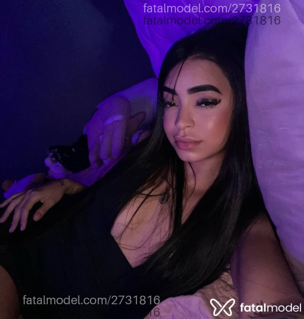 Acompanhante mulher morena (o) de olhos pretos em Betim - Lavínia Vitóri