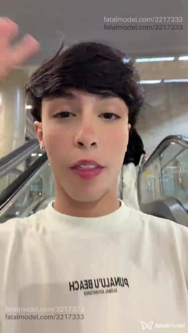Acompanhante homem morena (o) de olhos castanhos em São Paulo - Yuri Samuel