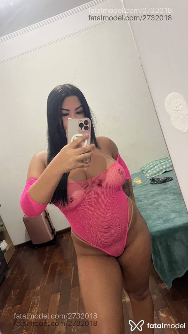 Acompanhante mulher morena (o) de olhos pretos - Yasmim Silva