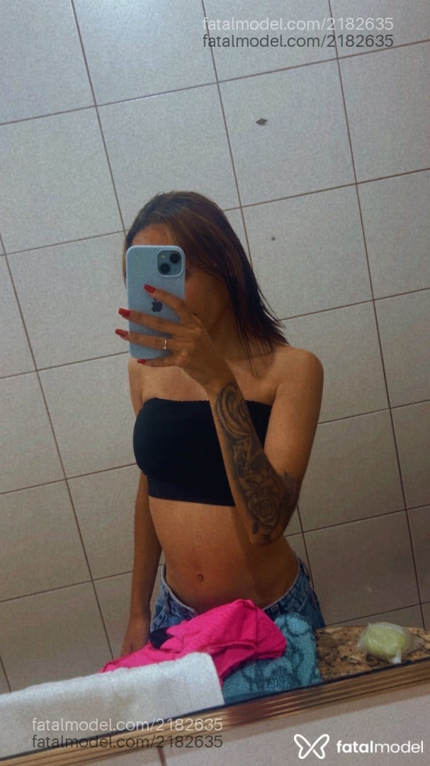 Acompanhante mulher morena (o) de olhos pretos em Balneário Camboriú - Luana