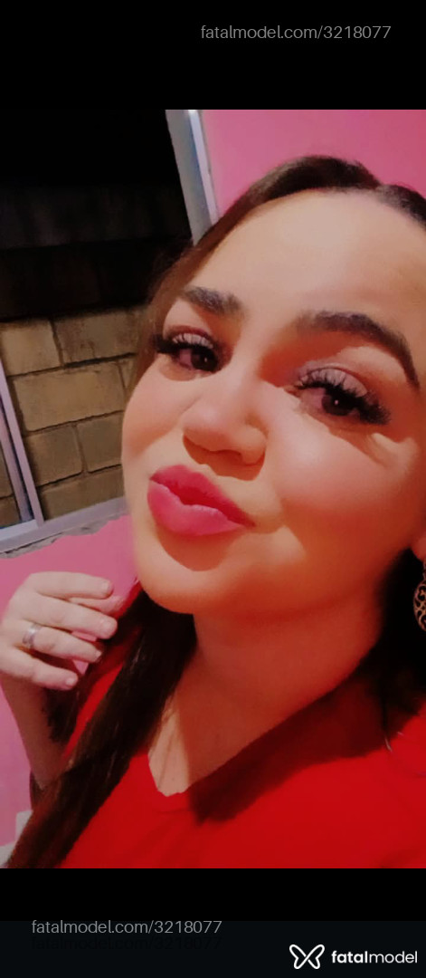 Acompanhante mulher loira (o) de olhos verdes em Brejetuba - Jessikinha