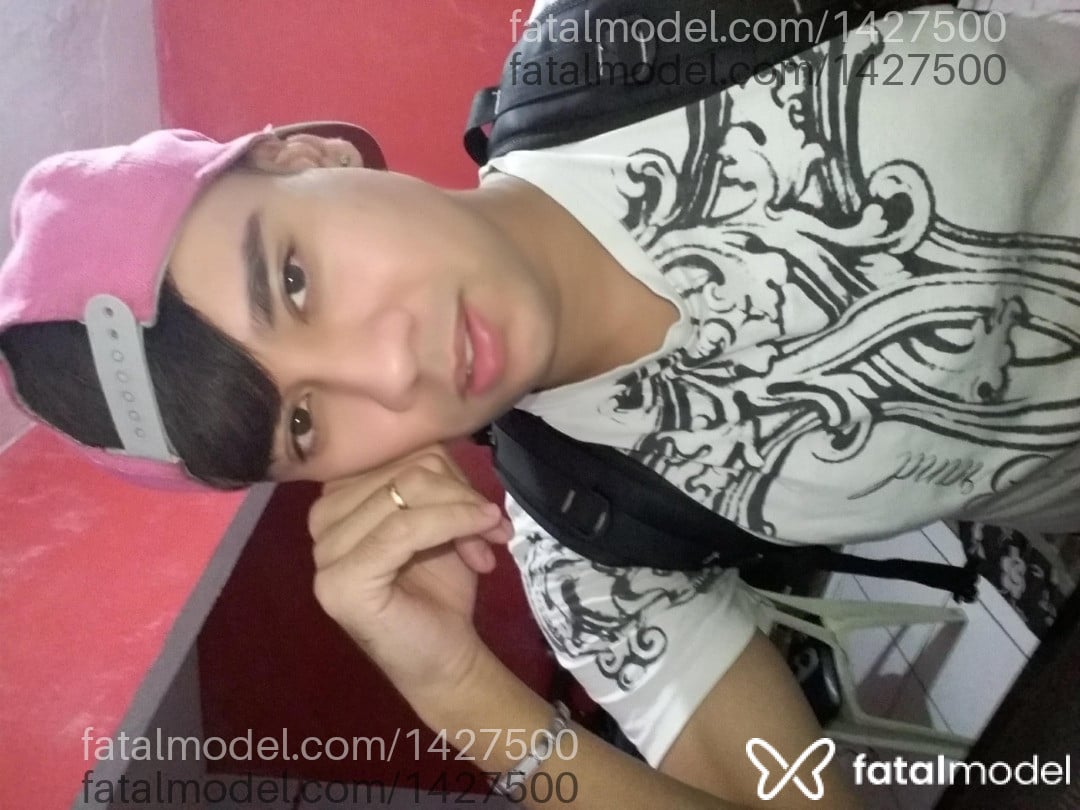 Acompanhante homem morena (o) de olhos pretos em Virtual - Lenny Rodrigues