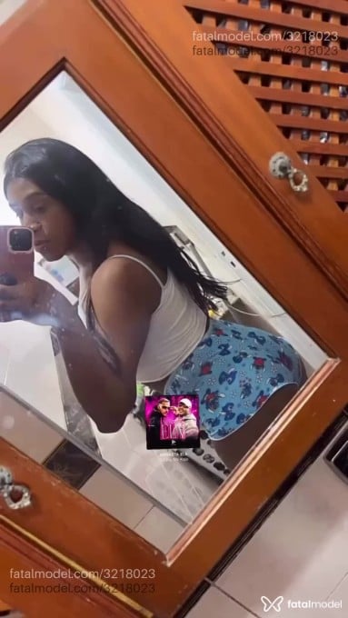 Acompanhante mulher trans morena (o) de olhos pretos em São Paulo - Rafaella