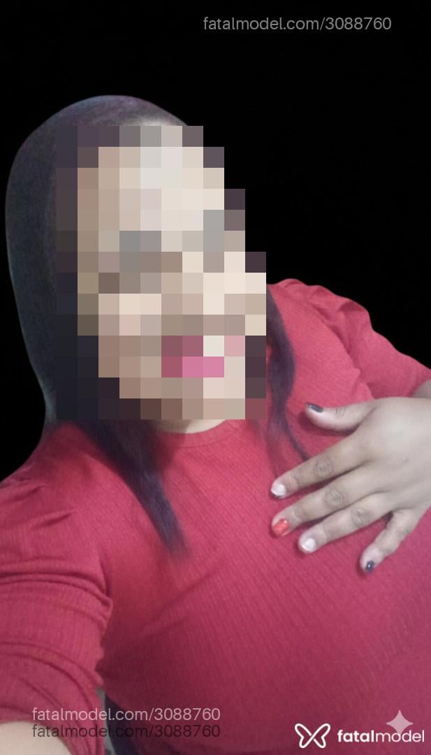 Acompanhante mulher ruiva (o) de olhos castanhos - Tatazinha