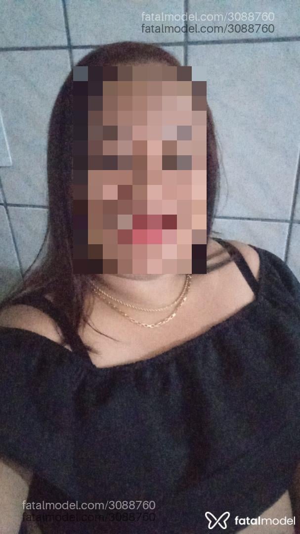 Acompanhante mulher ruiva (o) de olhos castanhos - Tatazinha