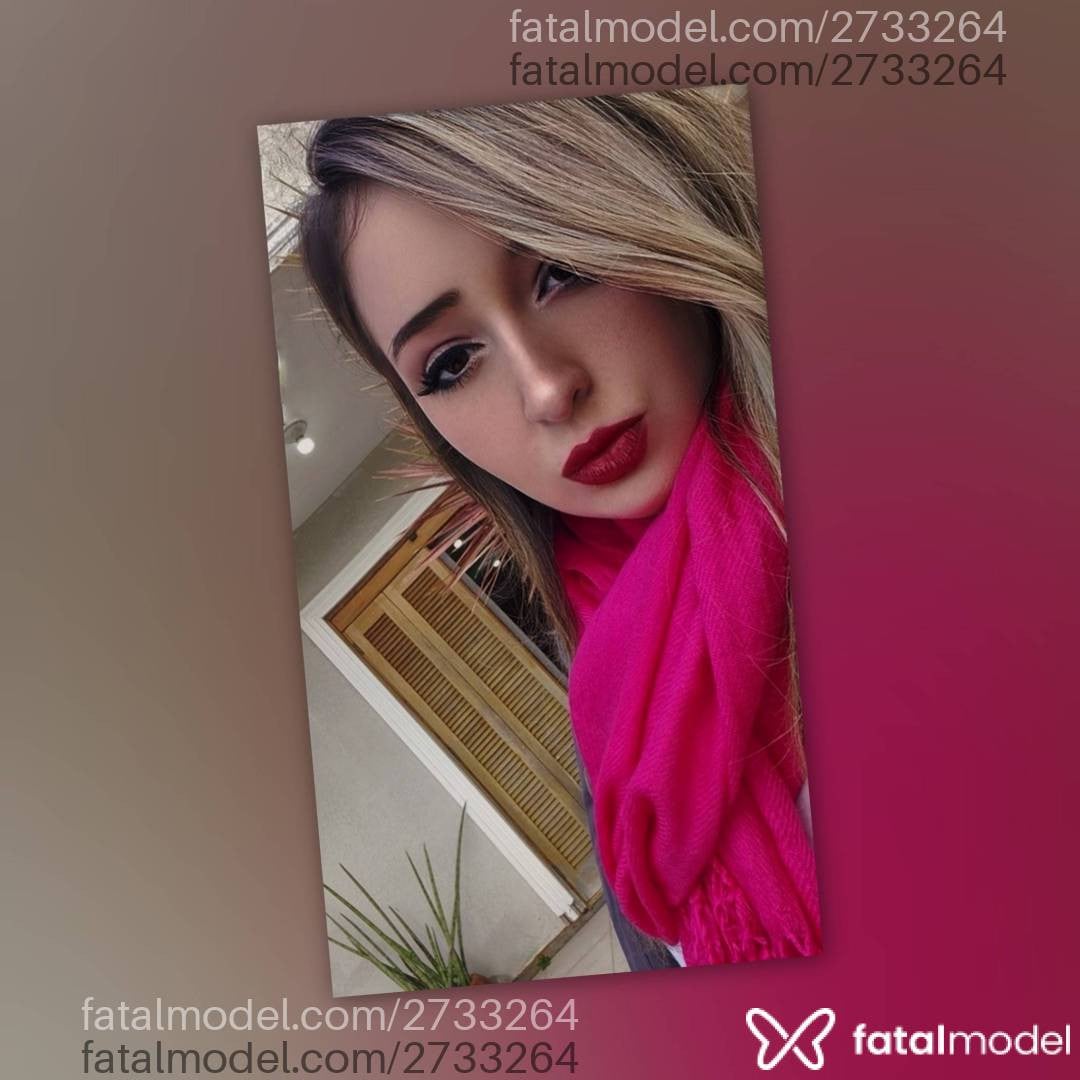 Acompanhante mulher loira (o) de olhos azuis - Poliana Duarte Acompanhante mulher loira (o) de olhos azuis - Poliana Duarte