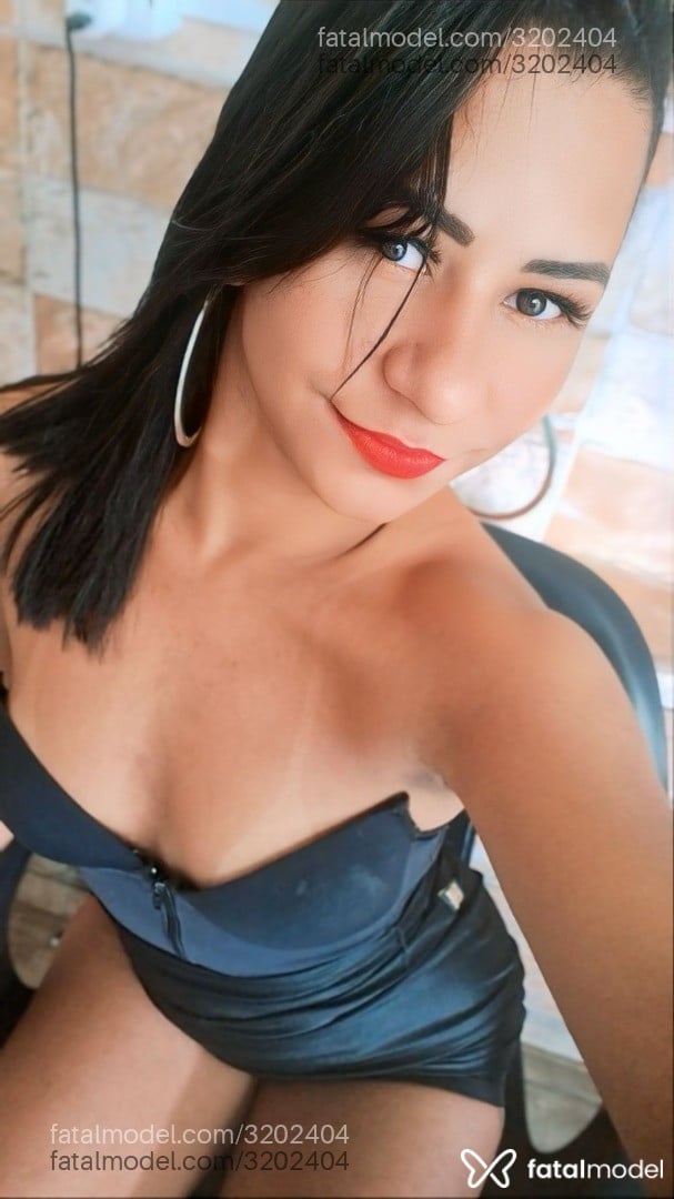 Acompanhante mulher morena (o) de olhos pretos em Luziânia - Milazinha