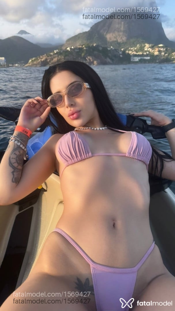 Acompanhante mulher morena (o) de olhos castanhos em São Paulo - Manu Ferraz