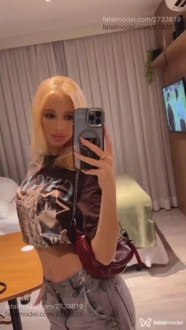 Acompanhante mulher loira (o) de olhos castanhos em São Paulo - Mel Dias