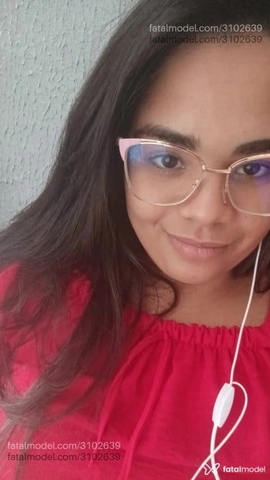 Acompanhante mulher morena (o) de olhos pretos em Goiânia - Lara