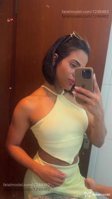 Acompanhante mulher morena (o) de olhos castanhos em Contagem - Isabella