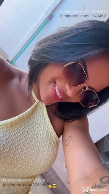 Acompanhante mulher morena (o) de olhos castanhos em Contagem - Isabella