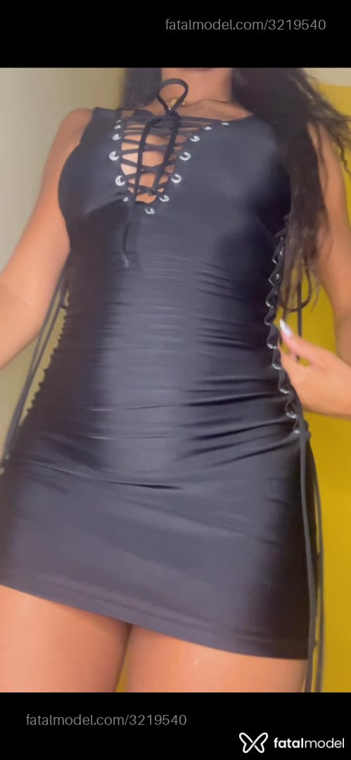Acompanhante mulher morena (o) de olhos castanhos em Virtual Acompanhante mulher morena (o) de olhos castanhos em Virtual - Bruna