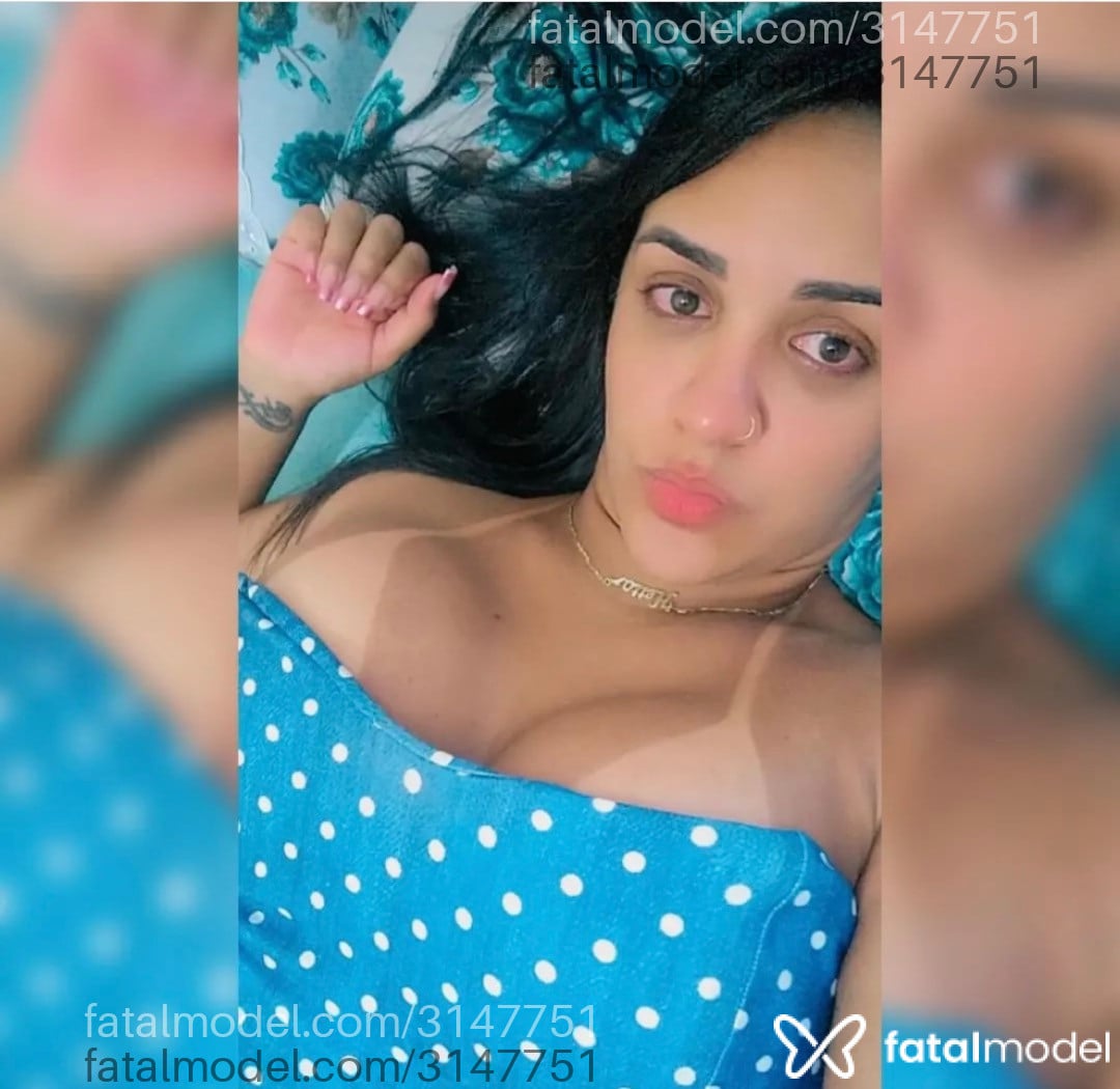 Acompanhante mulher com cabelo castanho de olhos pretos em Rio de Janeiro Acompanhante mulher com cabelo castanho de olhos pretos em Rio de Janeiro - Luna Pacheco
