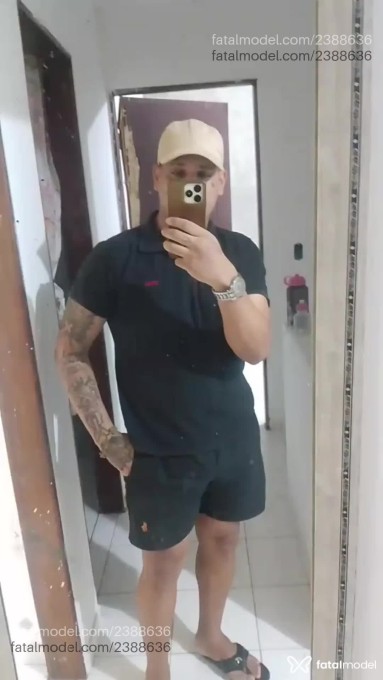 Acompanhante homem com cabelo castanho de olhos mel em São Paulo - Gabriel Braga