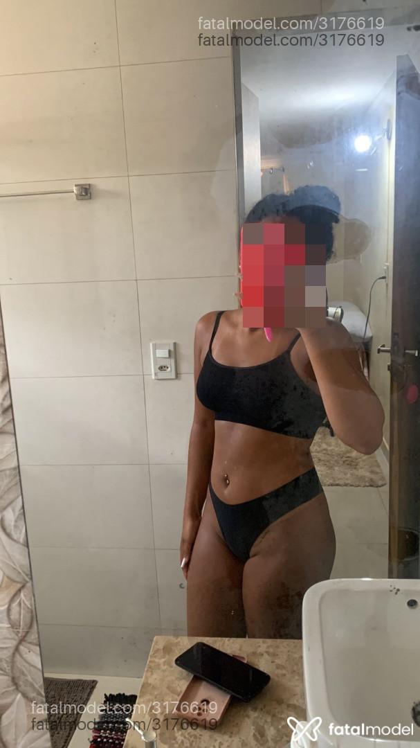 Acompanhante mulher morena (o) de olhos castanhos em Virtual - Gabizinha Sanches