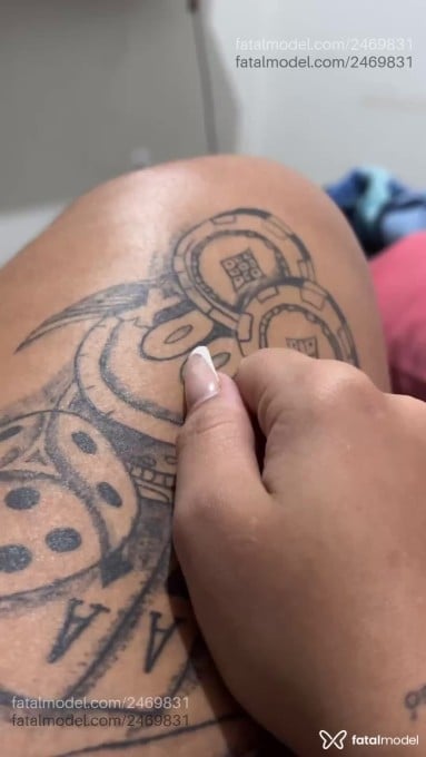 Acompanhante mulher morena (o) de olhos castanhos em Uberlândia - Luna Skiovato