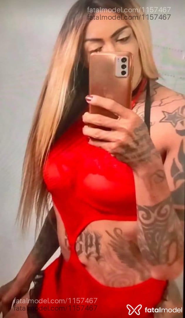 Acompanhante travesti loira (o) de olhos castanhos em Petrópolis Acompanhante travesti loira (o) de olhos castanhos em Petrópolis - Tata Rodrigues