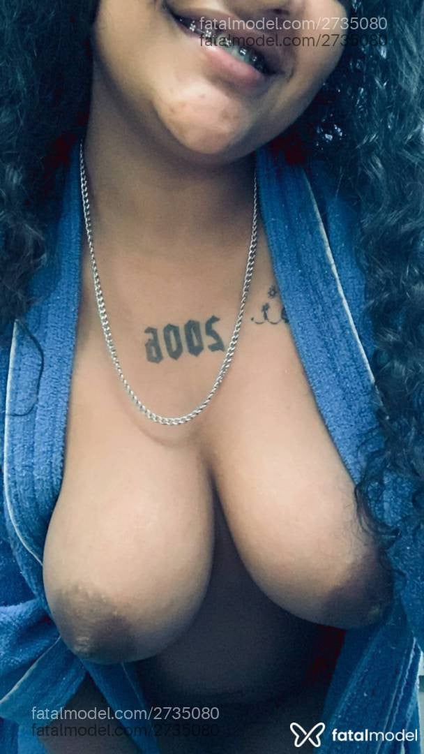 Acompanhante mulher morena (o) de olhos pretos em Blumenau - Gabrielly