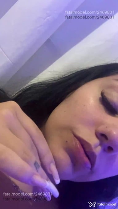 Acompanhante mulher morena (o) de olhos castanhos em Uberlândia - Luna Skiovato