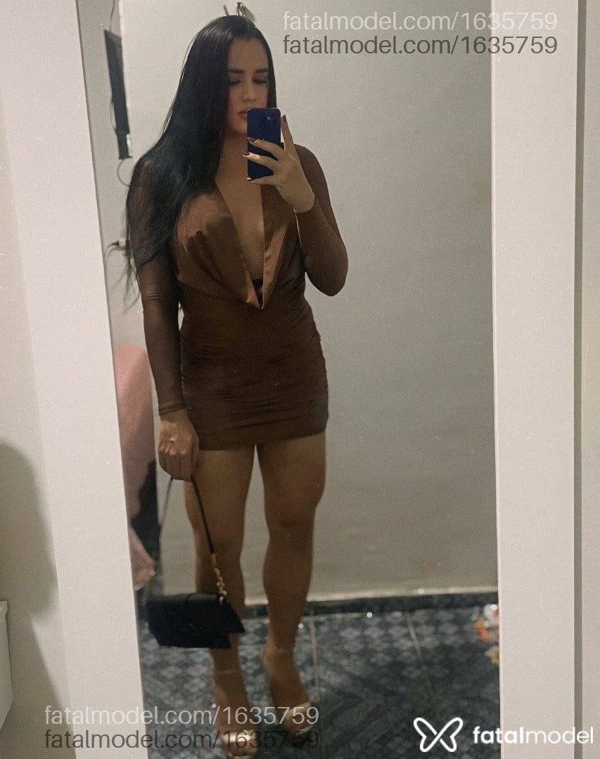Acompanhante travesti morena (o) de olhos pretos em Belém - Laura