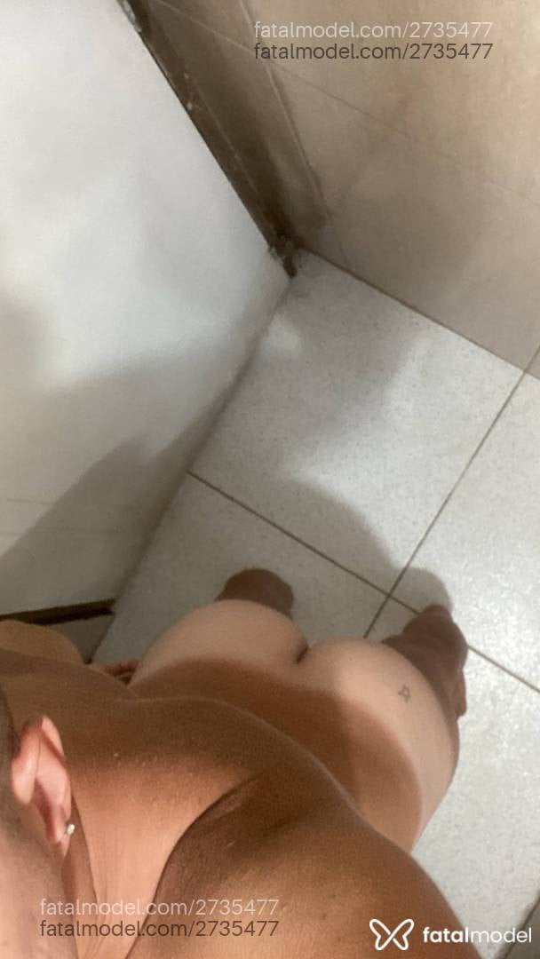 Acompanhante homem com cabelo castanho de olhos verdes em Joinville - Eduardo