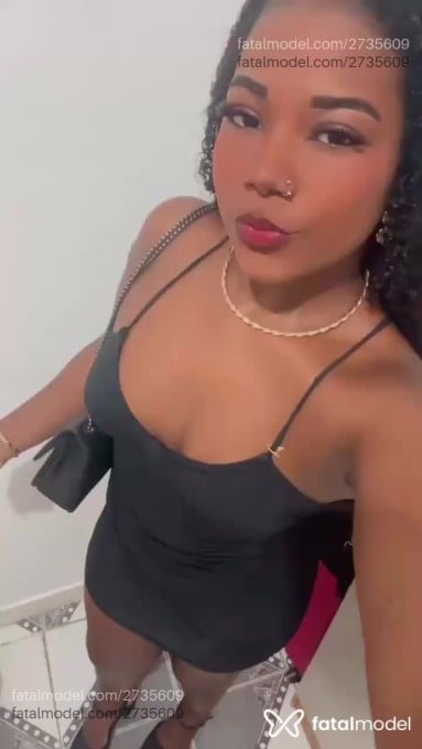 Acompanhante mulher morena (o) de olhos castanhos - Sereianegra