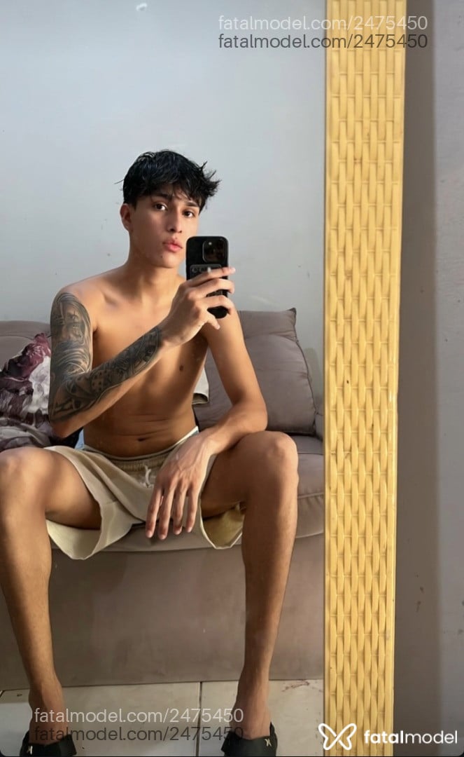 Acompanhante homem morena (o) de olhos pretos em Brusque - Gabriel
