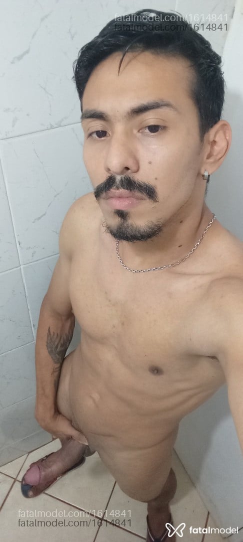 Acompanhante homem morena (o) de olhos castanhos em Maringá Acompanhante homem morena (o) de olhos castanhos em Maringá - Gabriel